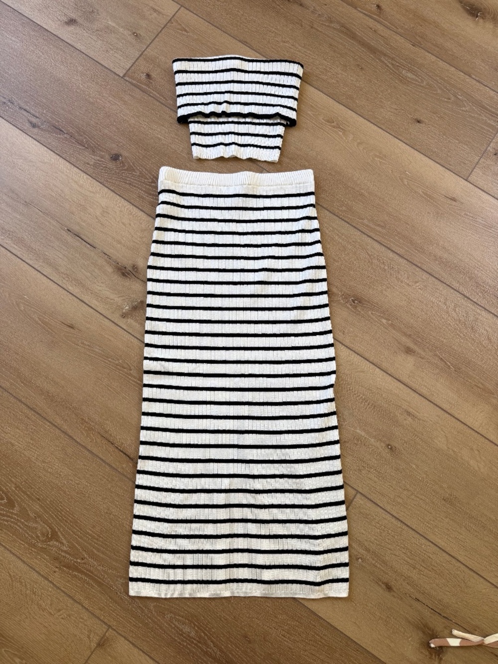 Freshman 1996 strapless top/skirt set